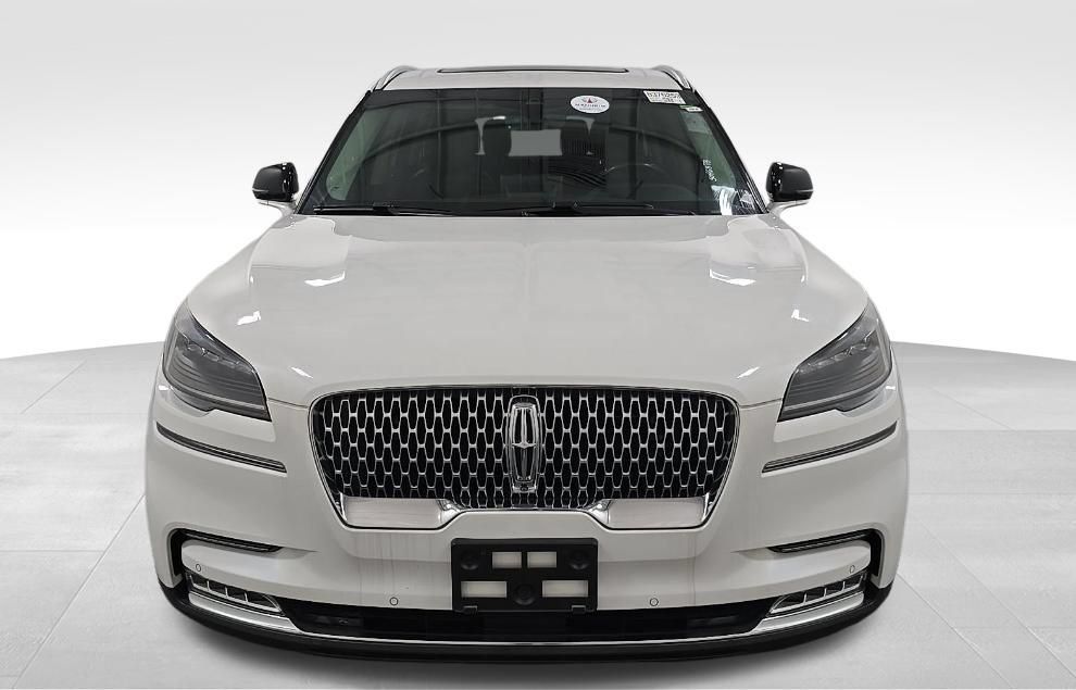 Used 2020 Lincoln Aviator Reserve w/ Equipment Group 201A AWD/4WD image 2