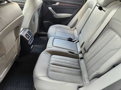 Used 2018 Audi Q5 Prestige w/ Prestige Package AWD/4WD image 31
