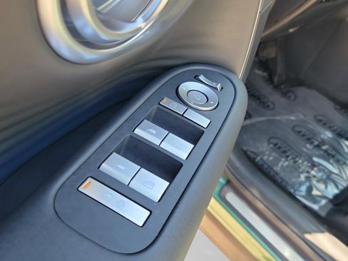 New 2026 Hyundai Ioniq 9 SEL image 9