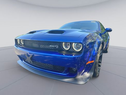 Used 2020 Dodge Challenger SRT Hellcat Redeye RWD image 5