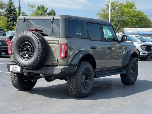 New 2026 Ford Bronco Outer Banks w/ Sasquatch Package AWD/4WD image 38