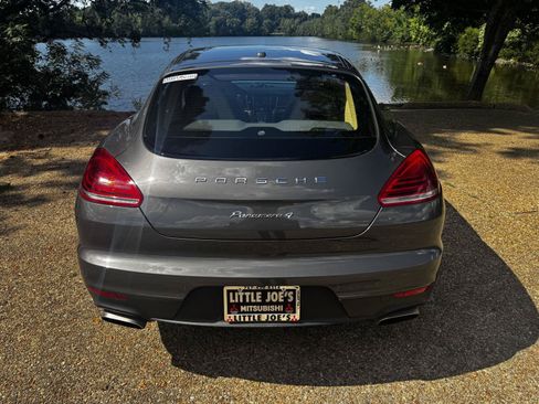 Used 2016 Porsche Panamera 4 Edition AWD/4WD image 7