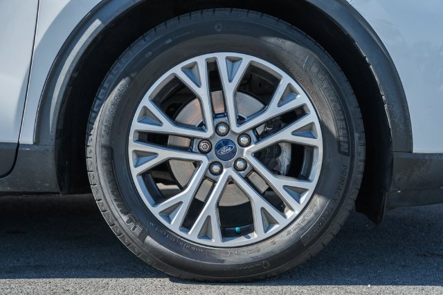 Used 2021 Ford Escape SEL FWD image 22