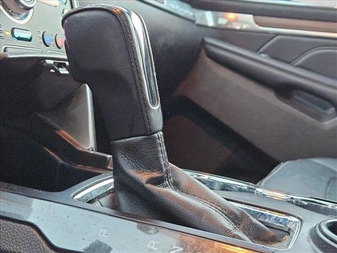 Used 2017 Ford Explorer Limited w/ Equipment Group 301A image 11