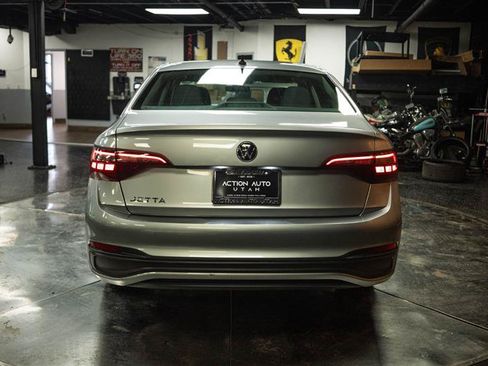 Used 2024 Volkswagen Jetta S FWD image 6