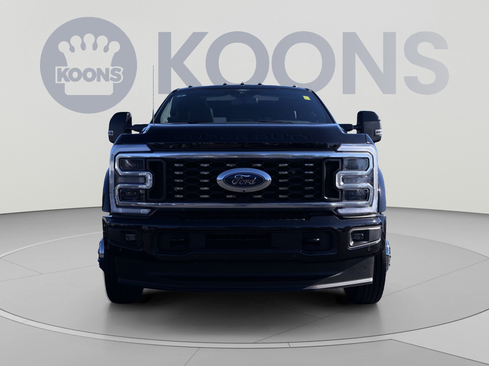 Used 2025 Ford F450 Platinum w/ FX4 Off-Road Package AWD/4WD image 11