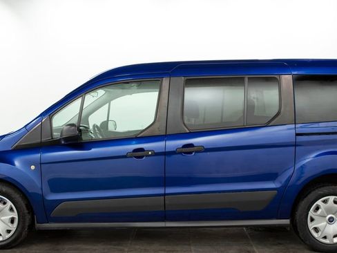 Used 2017 Ford Transit Connect XL image 4