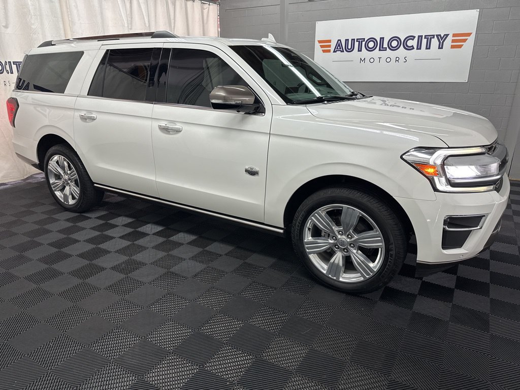 Used 2024 Ford Expedition Max King Ranch AWD/4WD image 3