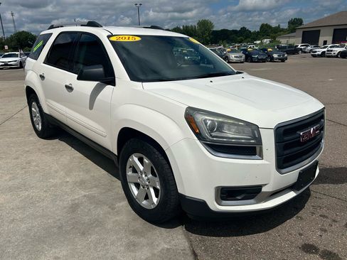 Used 2015 GMC Acadia SLE AWD/4WD image 3