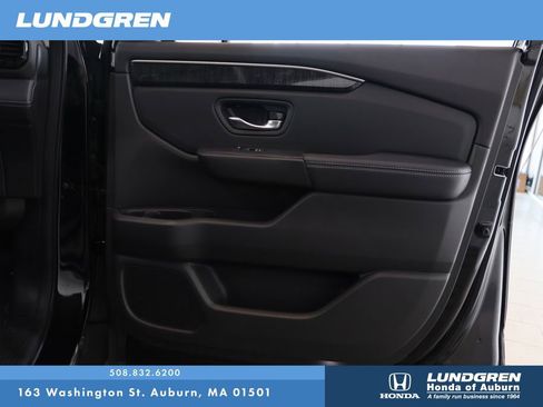 Used 2023 Honda Pilot Elite image 17