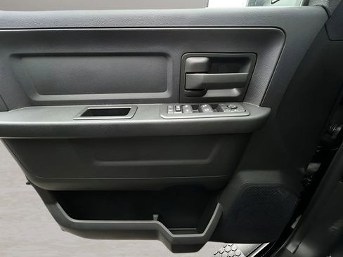 New 2025 RAM 2500 Tradesman image 27