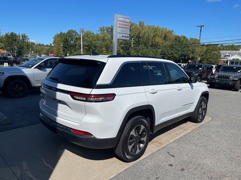 Used 2024 Jeep Grand Cherokee Limited 4xe image 6