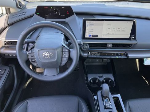 Used 2024 Toyota Prius Limited image 11
