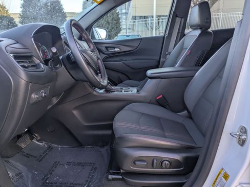 Used 2023 Chevrolet Equinox RS image 12