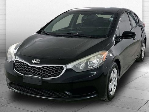 Used 2016 Kia Forte LX image 3