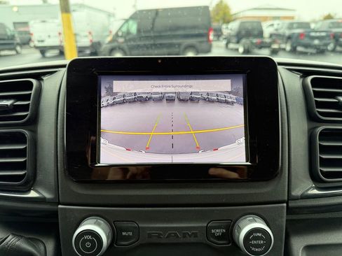 Used 2023 RAM ProMaster 2500 w/ Convenience Group image 22