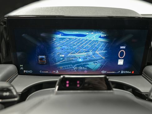 Used 2025 Lincoln Aviator AWD image 20