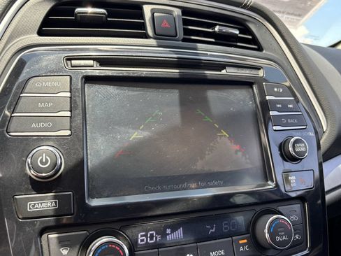 Used 2016 Nissan Maxima 3.5 SV FWD image 21