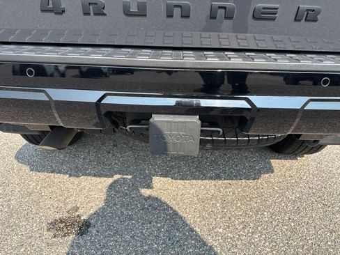 Certified 2025 Toyota 4Runner TRD Sport AWD/4WD image 14