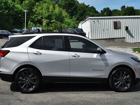 Used 2022 Chevrolet Equinox RS w/ RS Leather Package AWD/4WD image 7