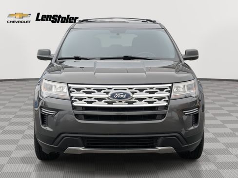 Used 2019 Ford Explorer XLT image 8