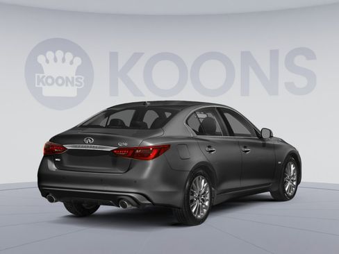 Used 2018 INFINITI Q50 Luxe w/ Essential Package (3.0T Luxe) image 2