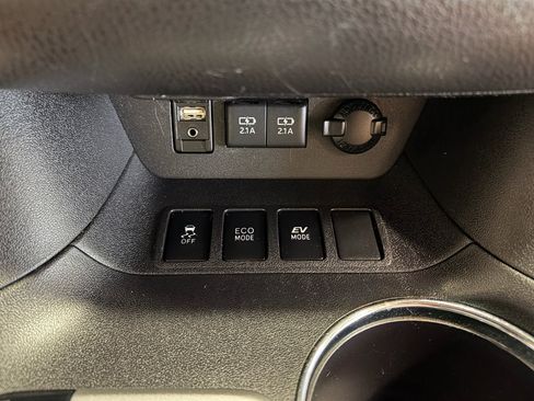 Used 2018 Toyota Highlander Limited AWD/4WD image 22