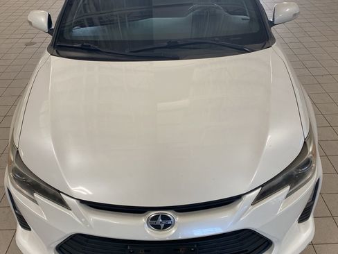 Used 2015 Scion tC image 27
