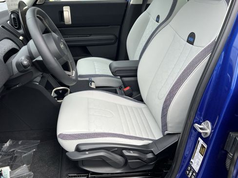 Certified 2025 MINI Cooper Countryman S image 10