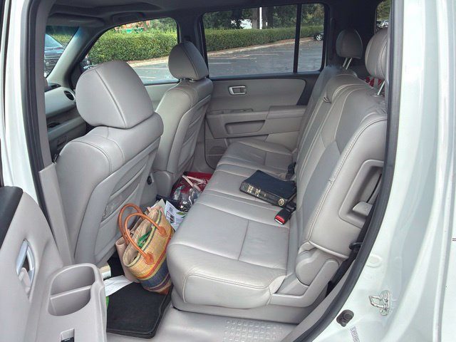 Used 2010 Honda Pilot EX-L image 9