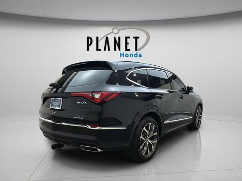 Used 2024 Acura MDX SH-AWD w/ Technology Package image 5
