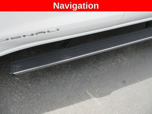 Certified 2024 GMC Sierra 1500 Denali AWD/4WD image 17
