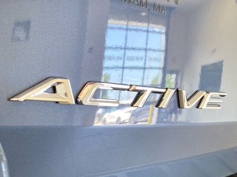 New 2026 Ford Explorer Active AWD/4WD image 7