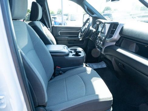 Certified 2024 RAM 2500 Big Horn AWD/4WD image 40