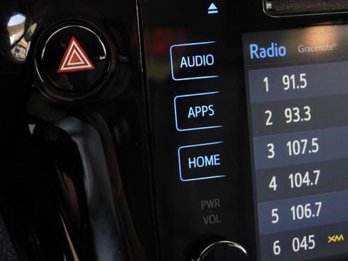 Used 2017 Toyota Corolla SE 50th Anniversary image 56