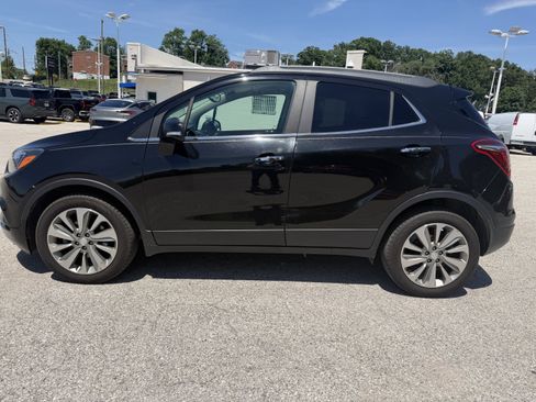 Used 2019 Buick Encore Preferred FWD image 4