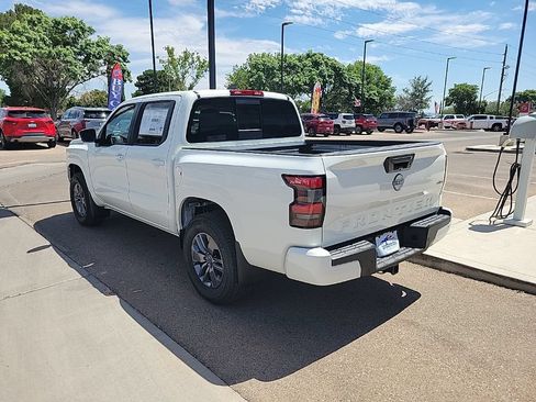 New 2026 Nissan Frontier SV w/ SV Convenience Package AWD/4WD image 5