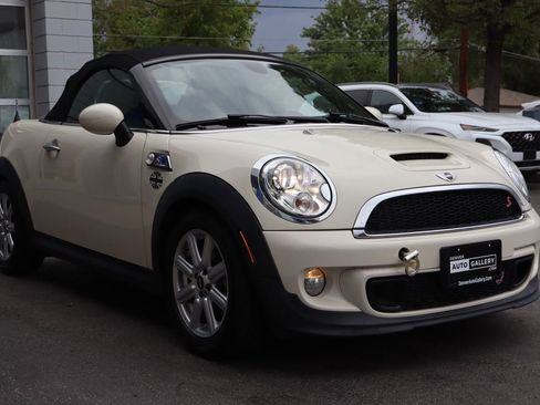 Used 2013 MINI Cooper Roadster S FWD image 7