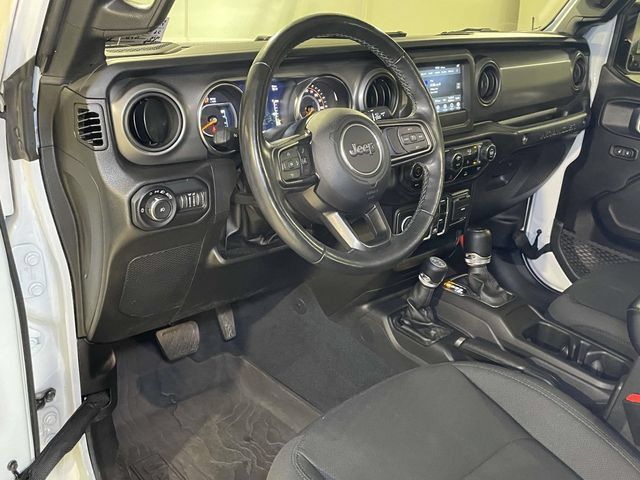 Used 2022 Jeep Wrangler Unlimited Sport AWD/4WD image 4