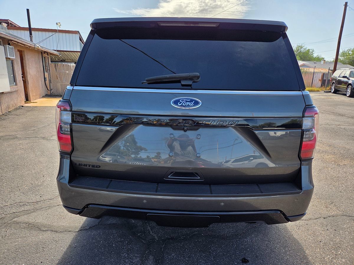 Used 2019 Ford Expedition Limited w/ Equipment Group 303A AWD/4WD image 10