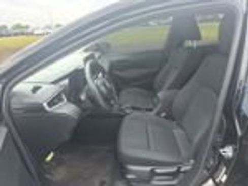 Used 2025 Toyota Corolla LE FWD image 18