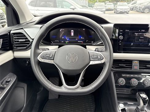 Used 2025 Volkswagen Taos S image 15