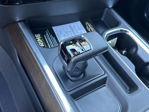 New 2025 Chevrolet Silverado 1500 High Country image 27