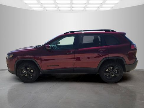 Used 2019 Jeep Cherokee Latitude Plus AWD/4WD image 5