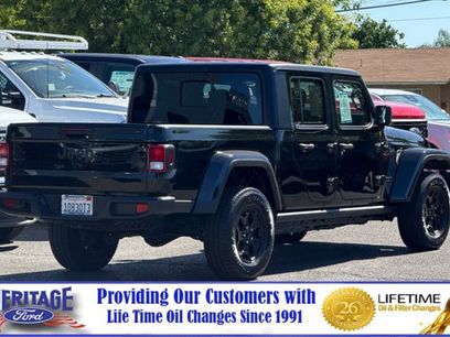 Used 2022 Jeep Gladiator Sport