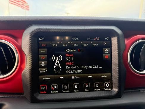 Used 2022 Jeep Gladiator Rubicon w/ LED Lighting Group image 20