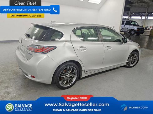 Used 2013 Lexus CT 200h w/ Premium Pkg w/Backup Camera image 4