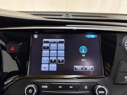 Used 2020 Buick Envision Essence FWD image 38