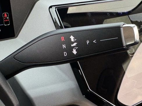 New 2027 Chevrolet Bolt RS FWD image 17