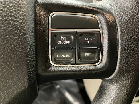 Used 2013 Dodge Grand Caravan American Value Package image 20